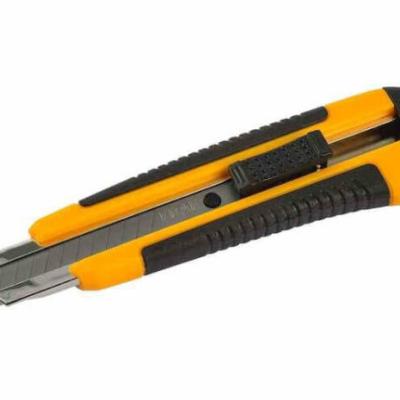 Kraf Maket Bıçağı Geniş Kauçuk Saplı 655G